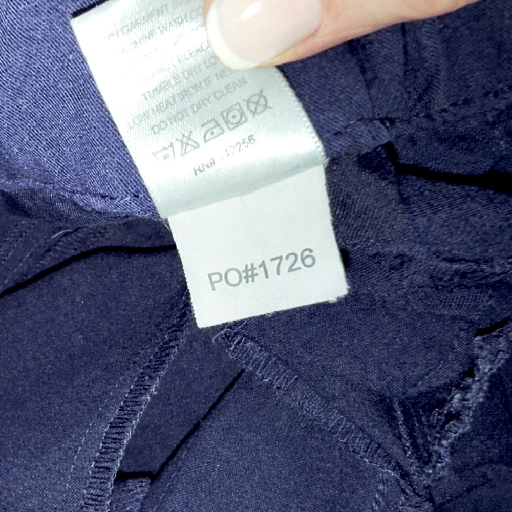 Excellent Figs Limited edition Navy Blue 20 pocket Scrub Joggers Small - Picture 13 of 15